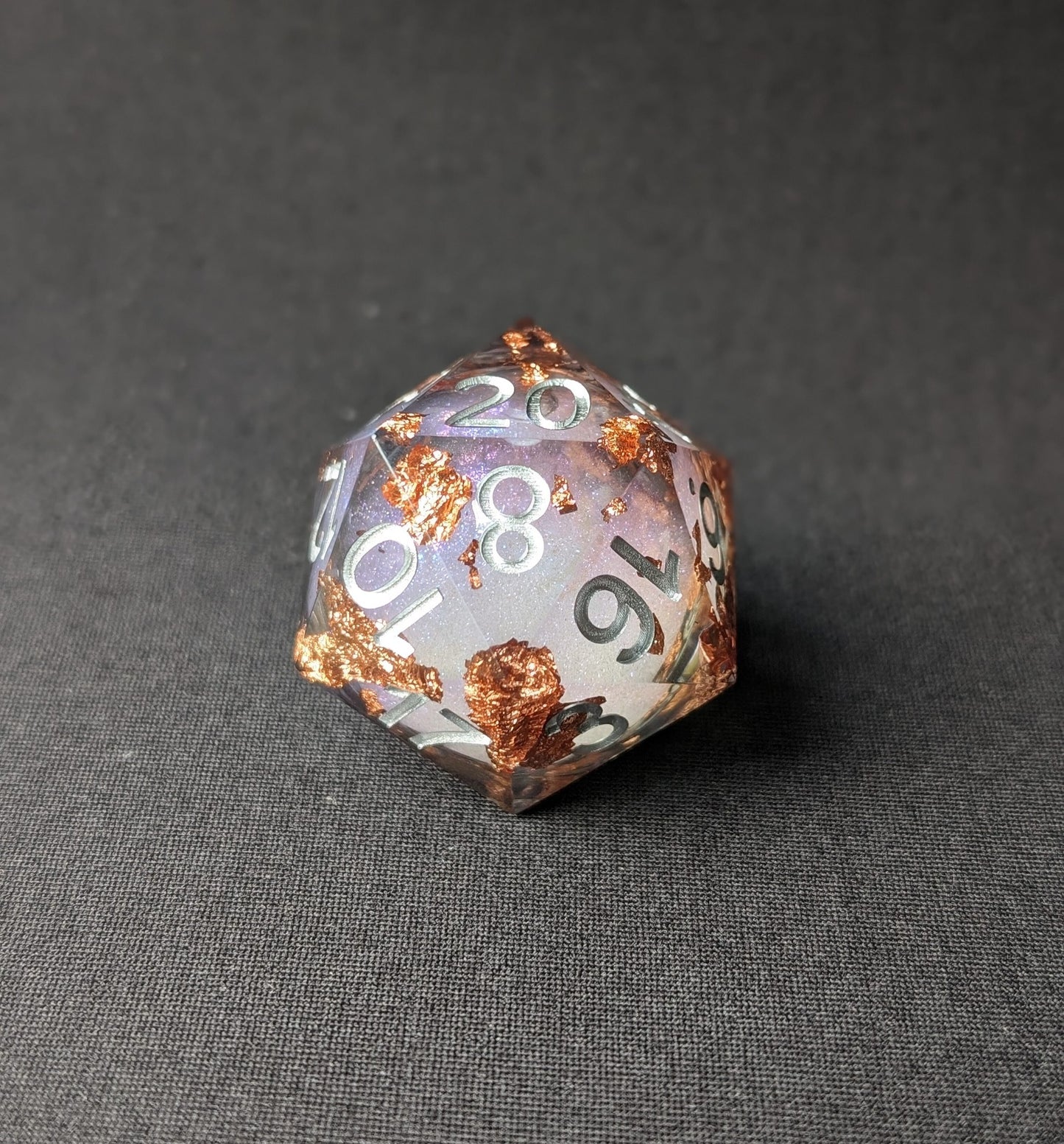 Gilded Shadow D20 30mm