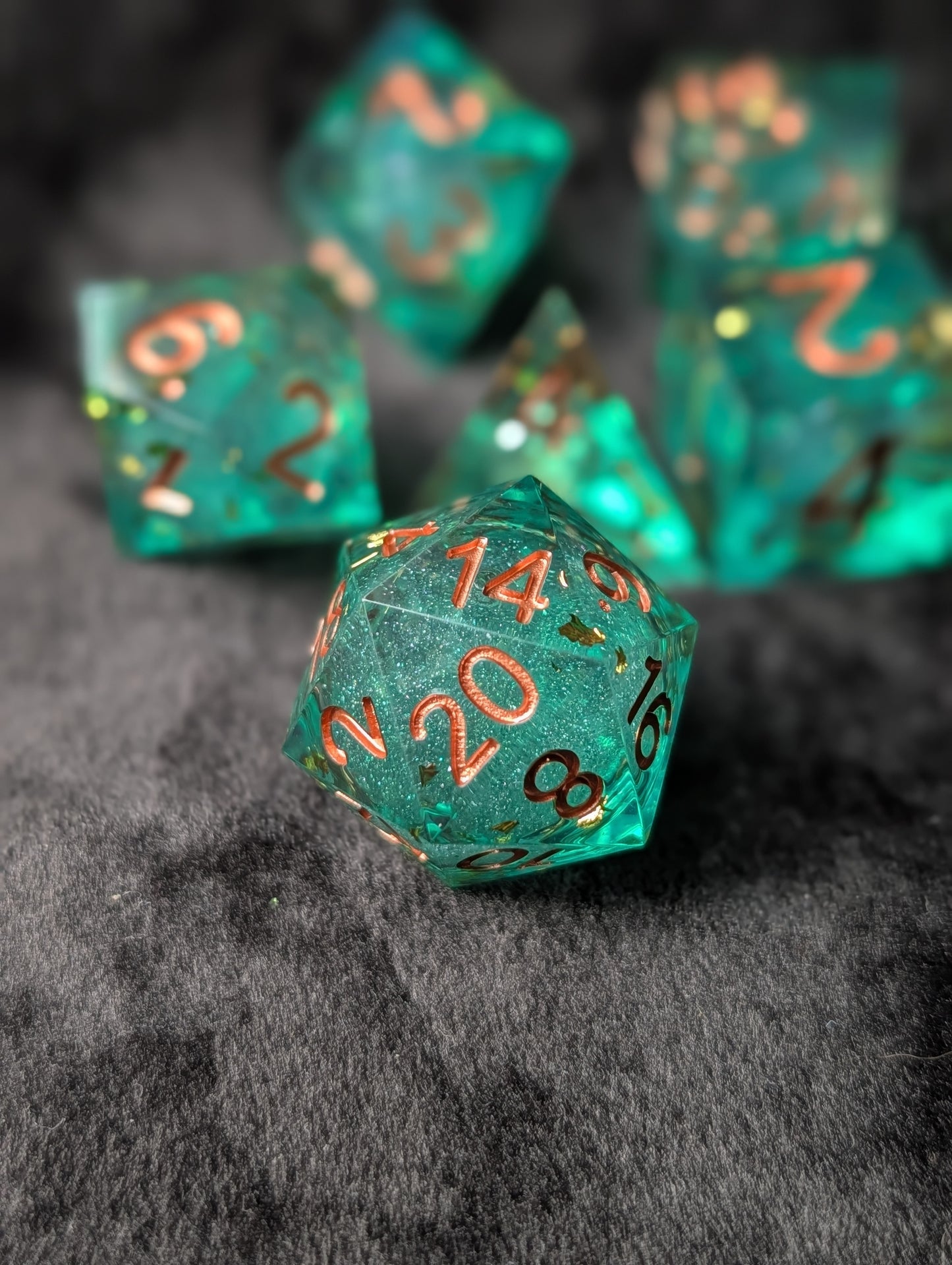 Gleaming Grove - Koper