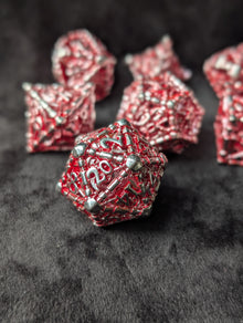 Grim's Hold - Rood Metal Dice Set