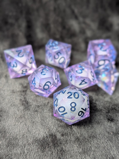 Mystbloom Liquid Core Dice Set