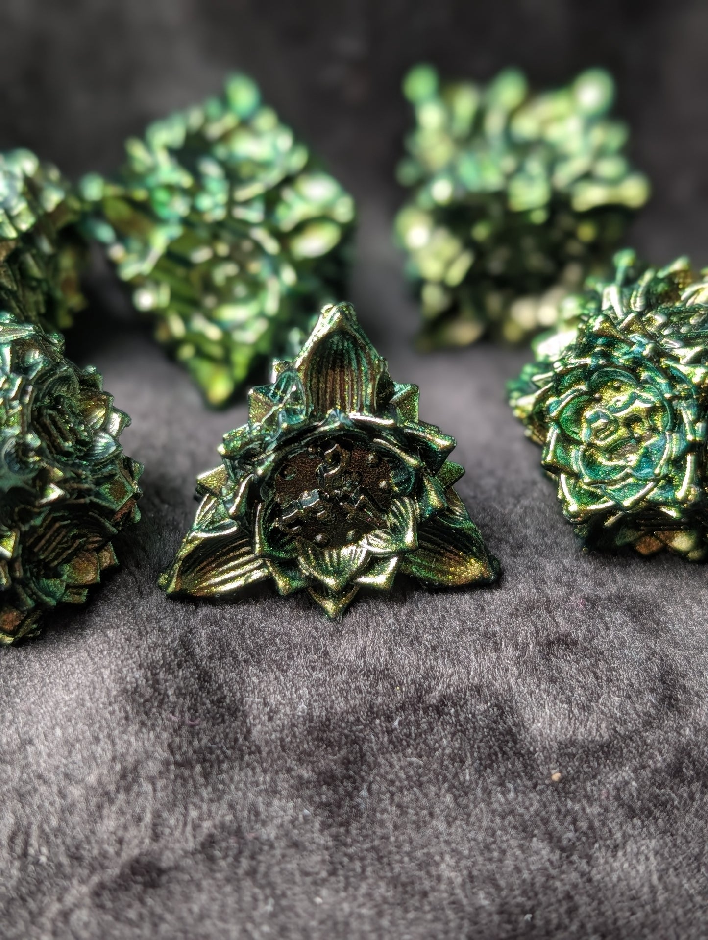 Poison Ivy Metal Dice Set