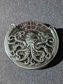 Spin to Win Cthulhu Zilver - DnD Dice Spinner